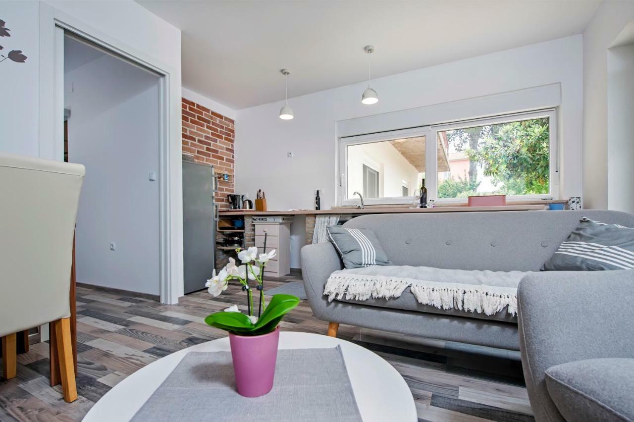 Paola Cozy Apartment Rovinj Eksteriør billede